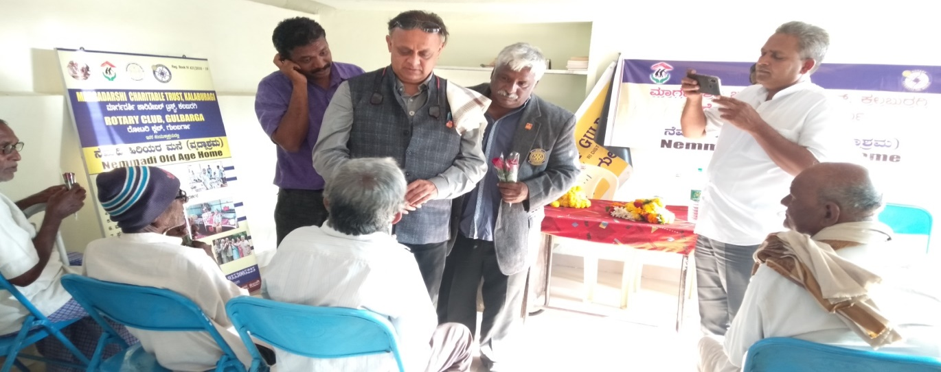 https://1ngo.sgp1.digitaloceanspaces.com/media/mdct/Coat  and beds Donated by Rotary Club Gulabarga.png